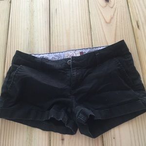 Size 3 black shorts kholes brand